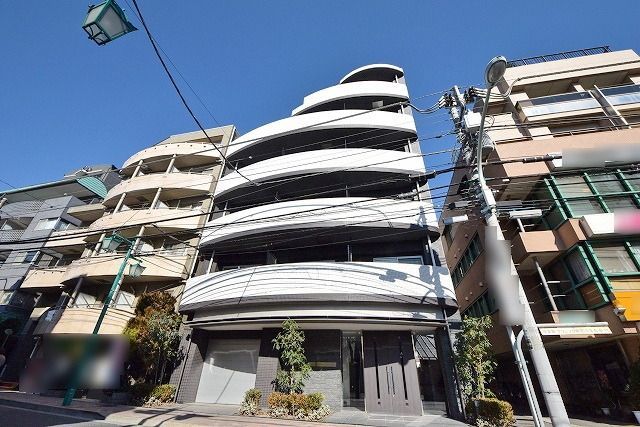 建物外観　★調布駅徒歩8分・築浅ＲＣ造マンション★
