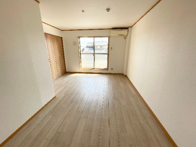 その他部屋・スペース　※室内写真は反転タイプの別室サンプル写真です。