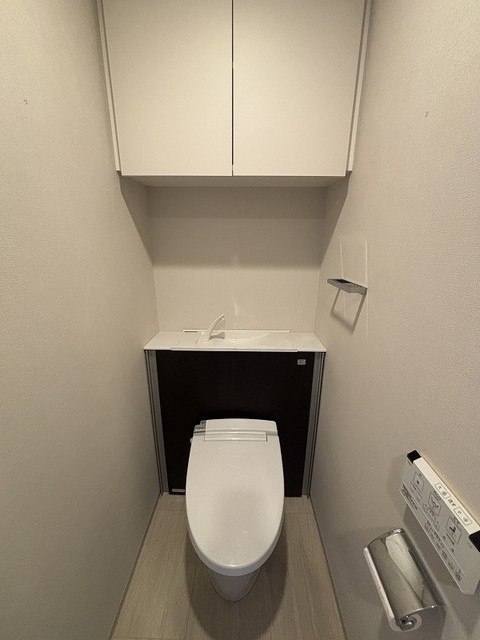 プラウド横浜反町公園のトイレ写真
