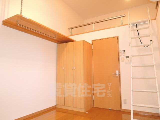 WEST 9 Mirror 1号館の居間写真