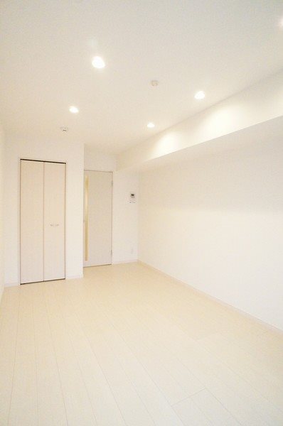 その他部屋・スペース　フローリングのきれいなお部屋です。