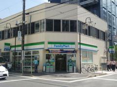 コンビニ　ファミリーマート 名古屋栄一丁目店（コンビニ）まで272m