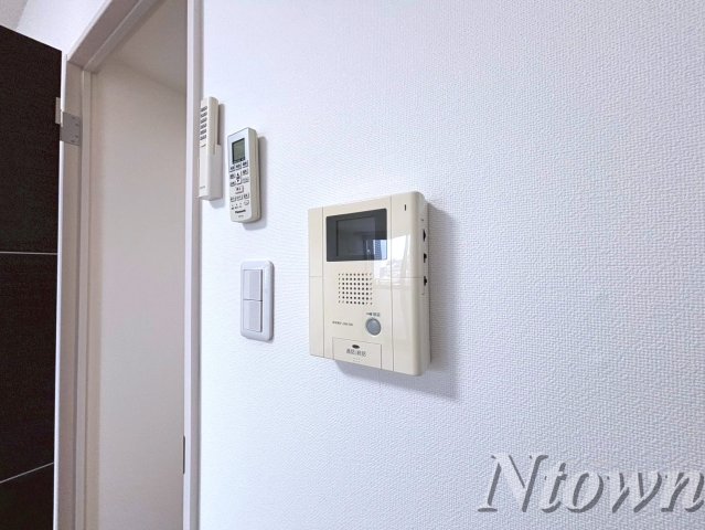 セキュリティ　モニター付きインターホンです