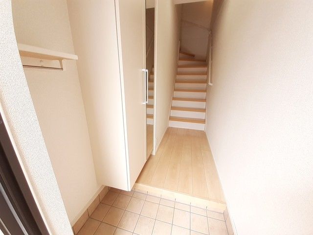 シン タウン ソレイユの玄関写真