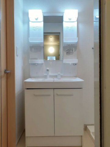 洗面設備　忙しい朝には欠かせない洗面所です