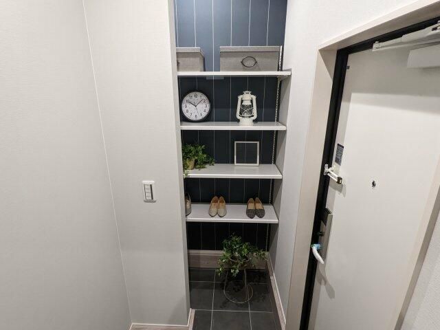 都営浅草線 押上駅 徒歩11分 2階建 築4年の玄関写真