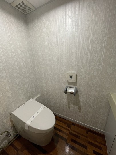 日商岩井音羽マンションのトイレ写真