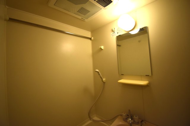 セレクト江坂の内装写真