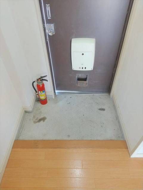 シャトーハイツの玄関写真