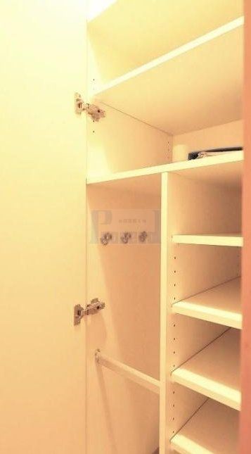 玄関　※別部屋参考写真※現況優先です