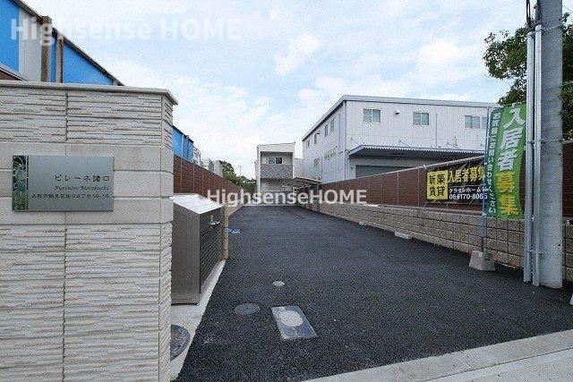 エントランス　建物の内部です