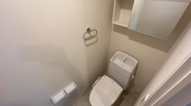 エムヒルズのトイレ写真