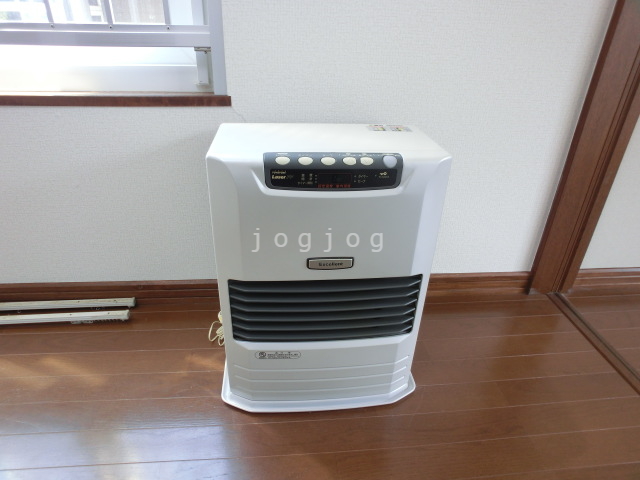 その他設備　灯油ＦＦストーブ