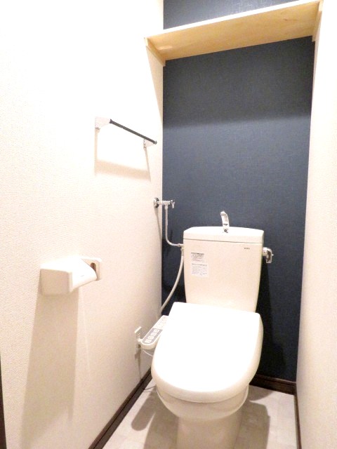locomotiveのトイレ写真