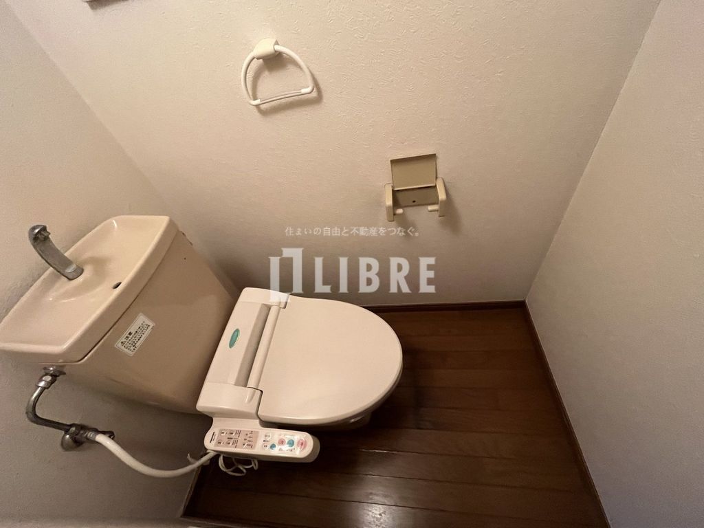 ＪＲ中央線 豊田駅 徒歩5分 3階建 築27年のトイレ写真