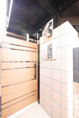 エントランス　インスパーク本駒込
