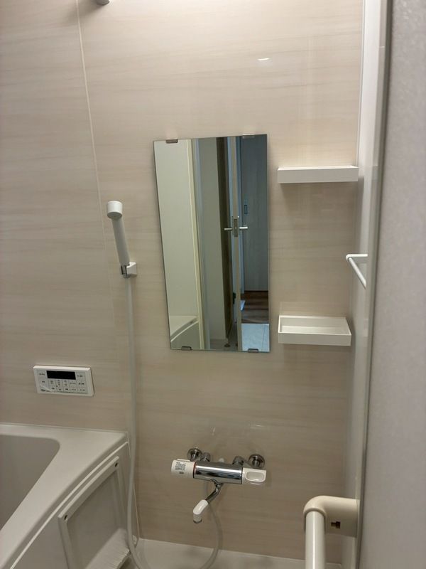 バス・シャワールーム　※別部屋参考写真