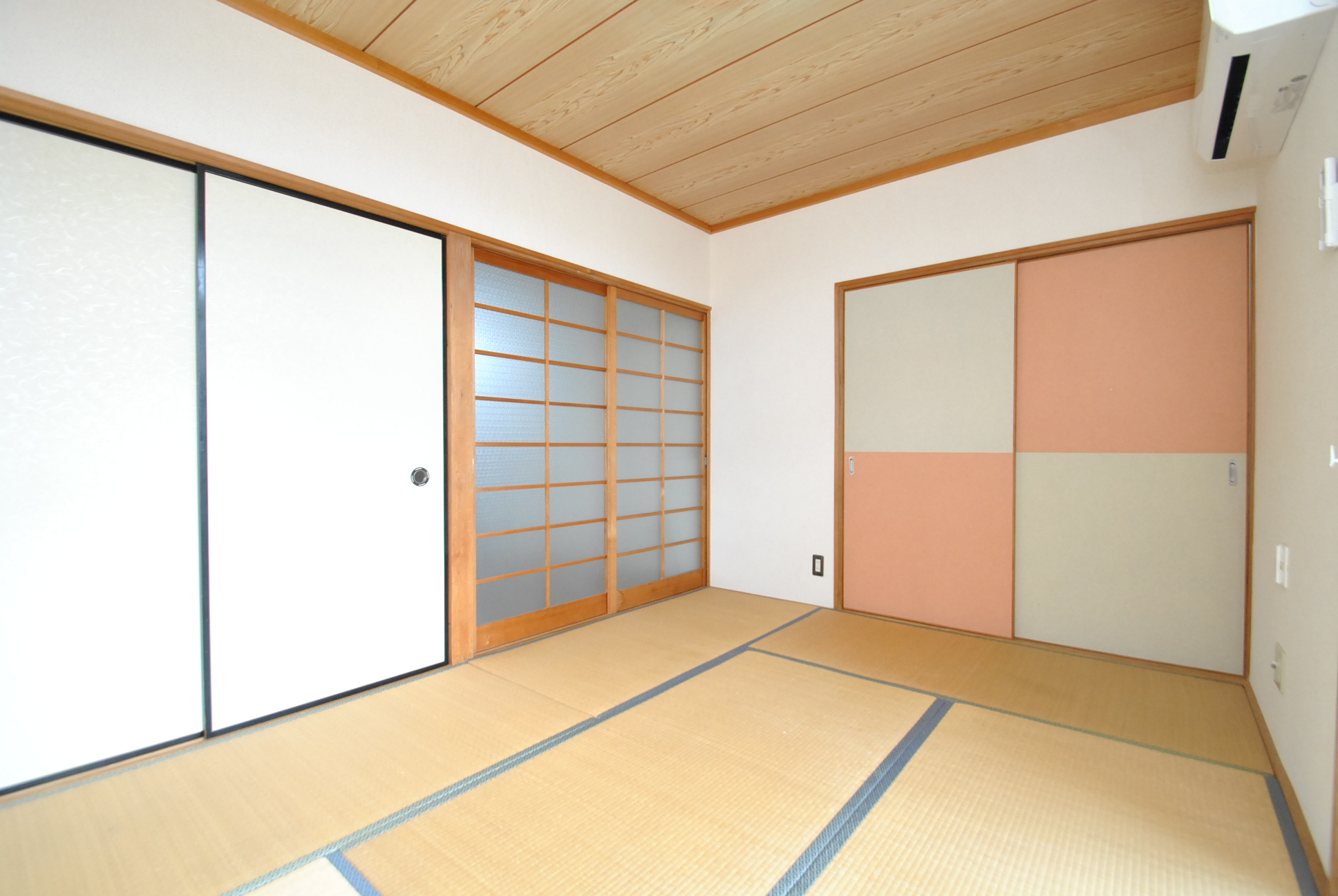 ＪＲ常磐線 高萩駅 徒歩15分 2階建 築28年の居間写真
