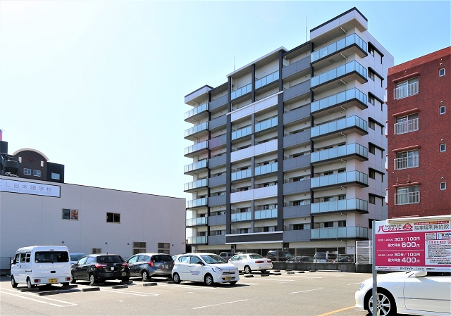 建物外観　オシャレなデザイナーズマンションです！