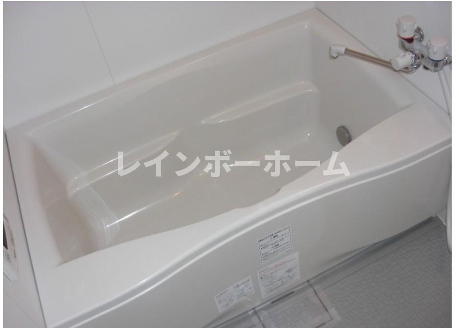 バス・シャワールーム　お風呂で日々の疲れを落としましょう