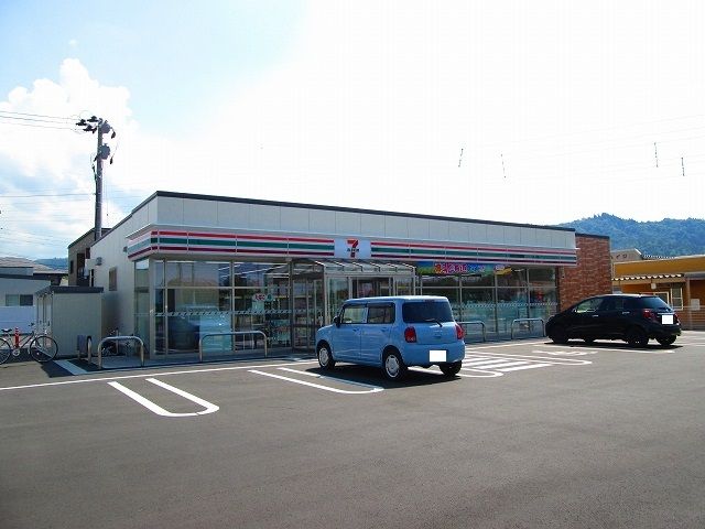 コンビニ　セブンイレブン林泉寺店（コンビニ）まで600m