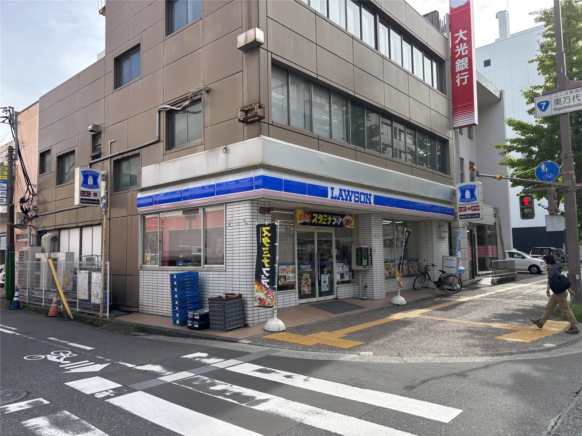 コンビニ　ローソン新潟明石通店（コンビニ）まで189m