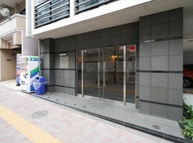 エントランス　弊社は都内全域の物件をご紹介可能です！