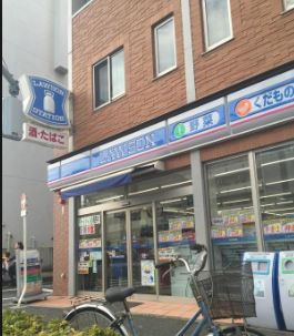 コンビニ　ローソン市谷仲之町店（コンビニ）まで78m
