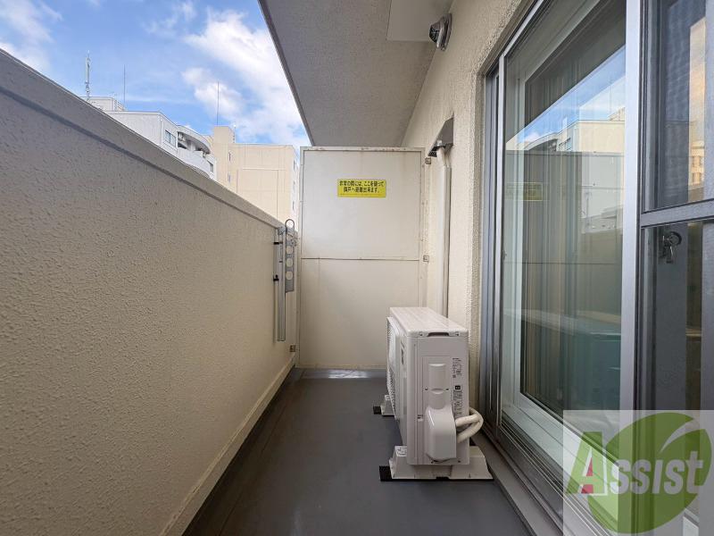 地下鉄東西線 円山公園駅 徒歩5分 11階建 築42年の内装写真