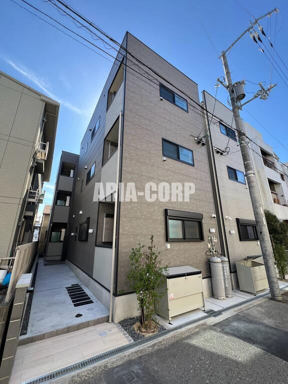 建物外観　2026年完成、大手ハウスメーカー施工のデザイナーズアパート