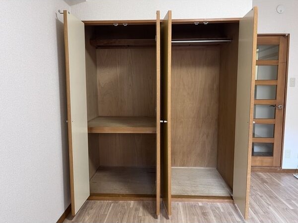 収納　※写真は同じマンションの違う部屋のものになります。