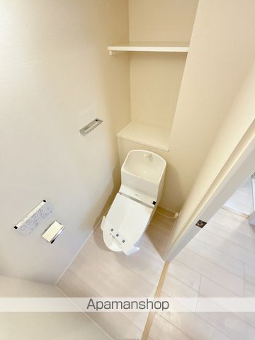 京成千葉線 千葉中央駅 徒歩3分 13階建 築9年のトイレ写真