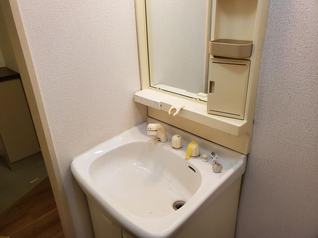 近鉄奈良線 瓢箪山駅 徒歩16分 2階建 築34年の内装写真