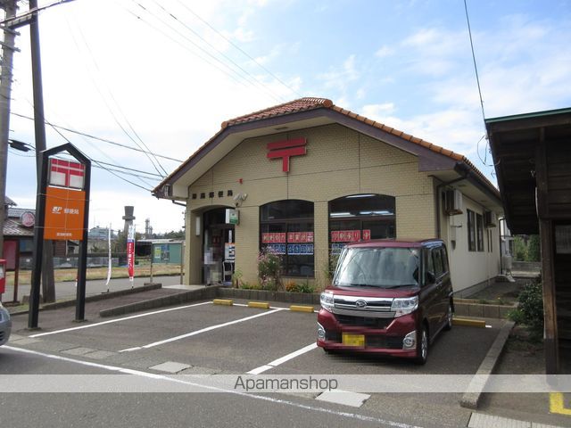 郵便局　犀潟郵便局（郵便局）まで1103m