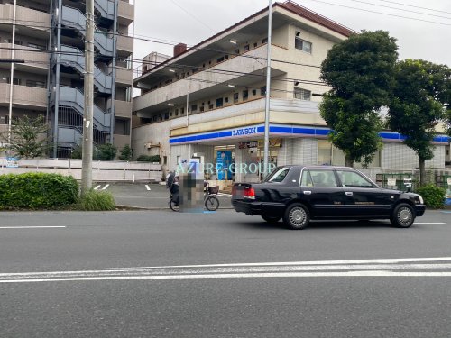 コンビニ　ローソン港北日吉七丁目店（コンビニ）まで232m