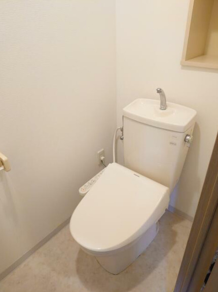 トイレ　シンプルで使いやすいトイレです