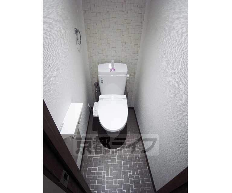トイレ　ワンルームのお部屋の流用写真です。