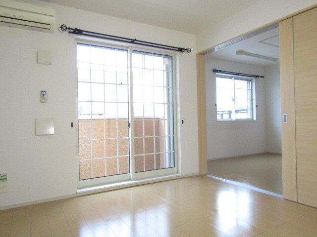 ソ・ラIの居間写真