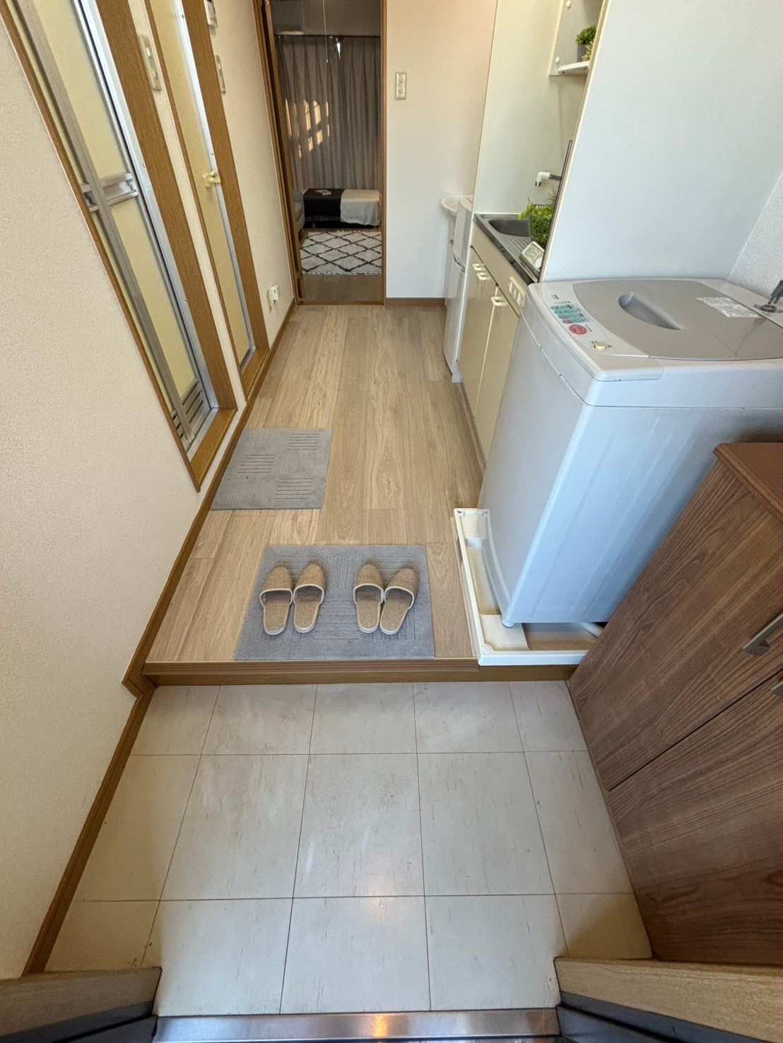 玄関　※同タイプのお部屋です