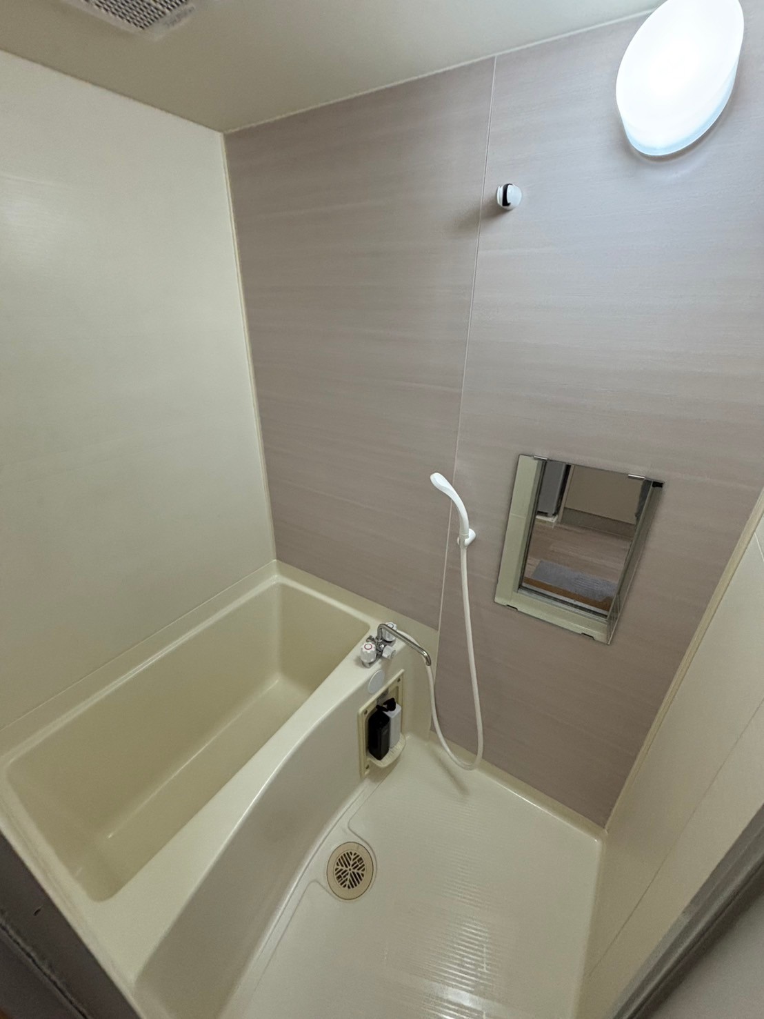 バス・シャワールーム　※同タイプのお部屋です