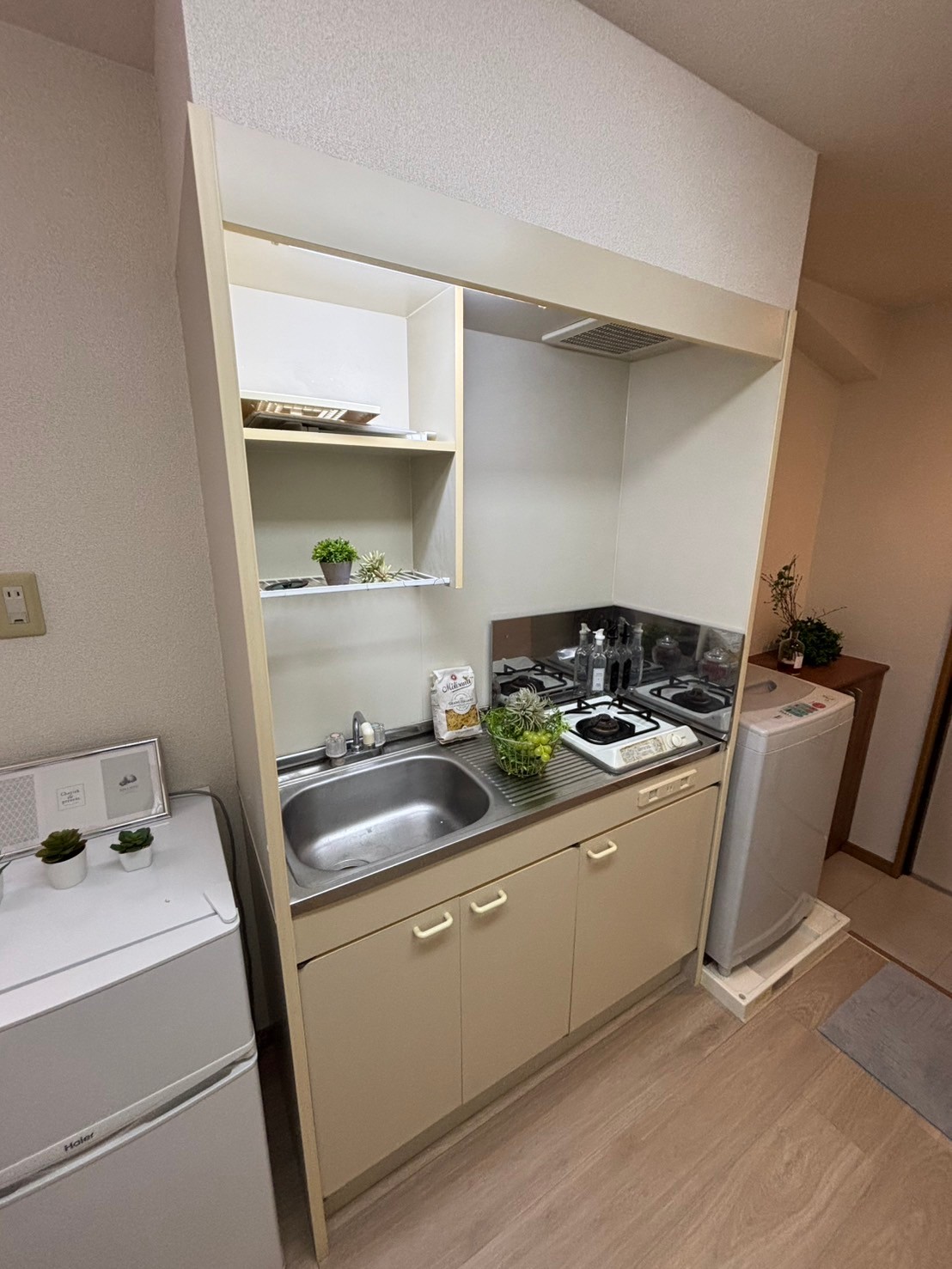 キッチン　※同タイプのお部屋です