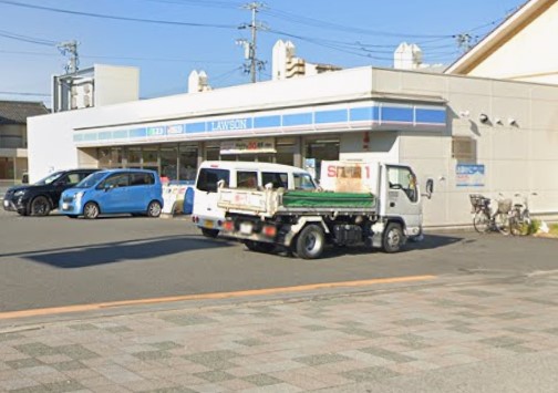 コンビニ　ローソン 中川東中島店（コンビニ）まで374m