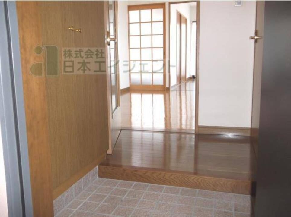玄関　玄関