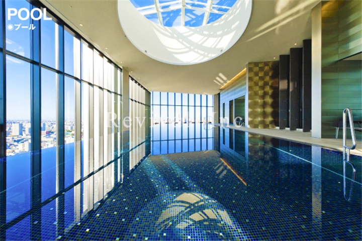 その他共有部分　プールがあるマンションは中々他にございません