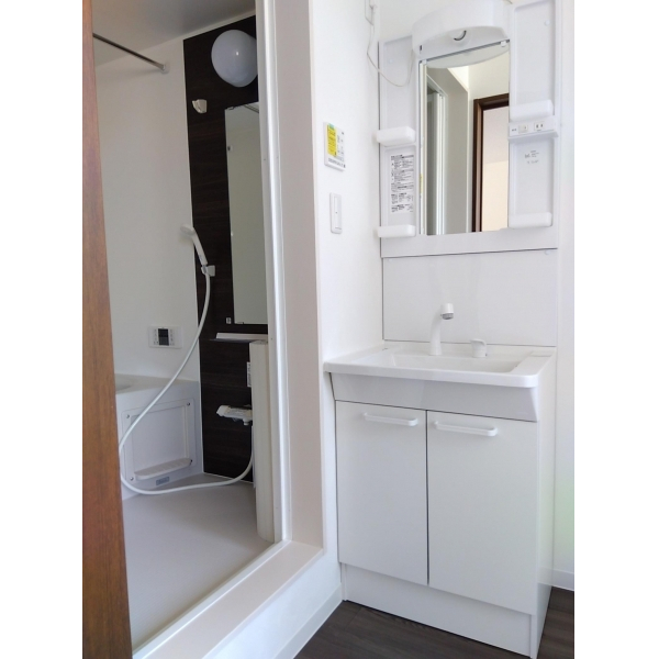 洗面設備　洗髪洗面化粧台