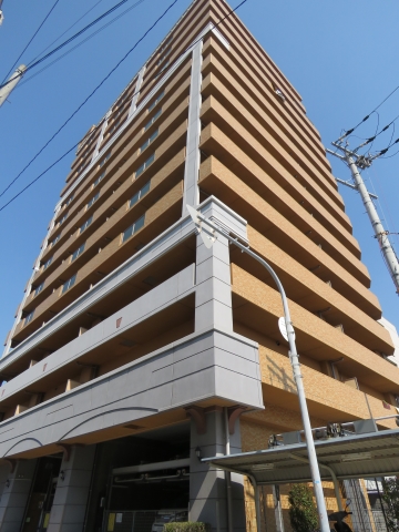 堺市堺区中安井町のマンションの建物外観