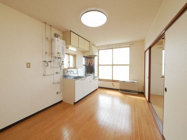 居室・リビング　リビング