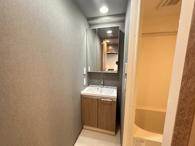 洗面設備　1103号室と同タイプ