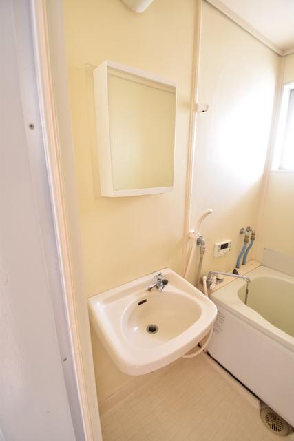 洗面設備　※参考写真