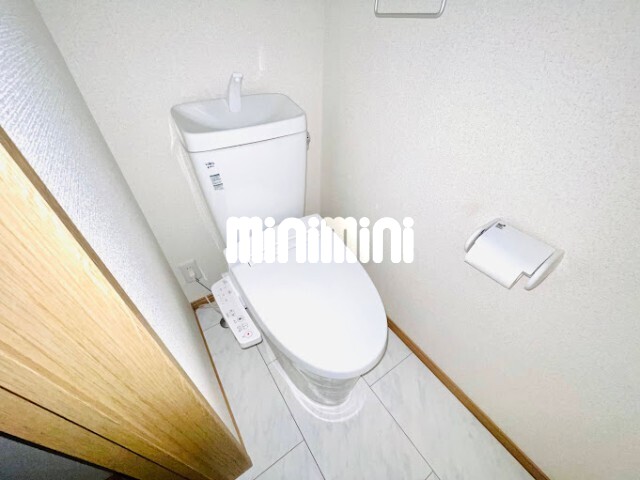 トイレ　ウォシュレット付のトイレ